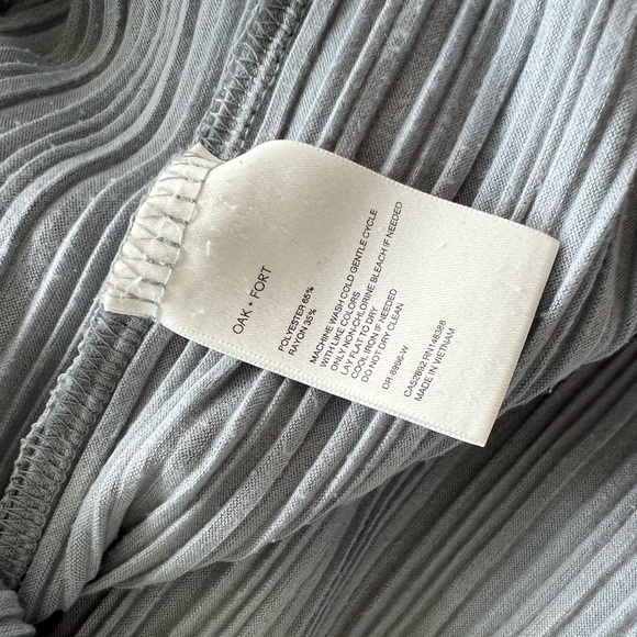 Oak and Fort Flowy Summer Cotton Sleeveless Spaghetti Strap Dress - Picture 5 of 6